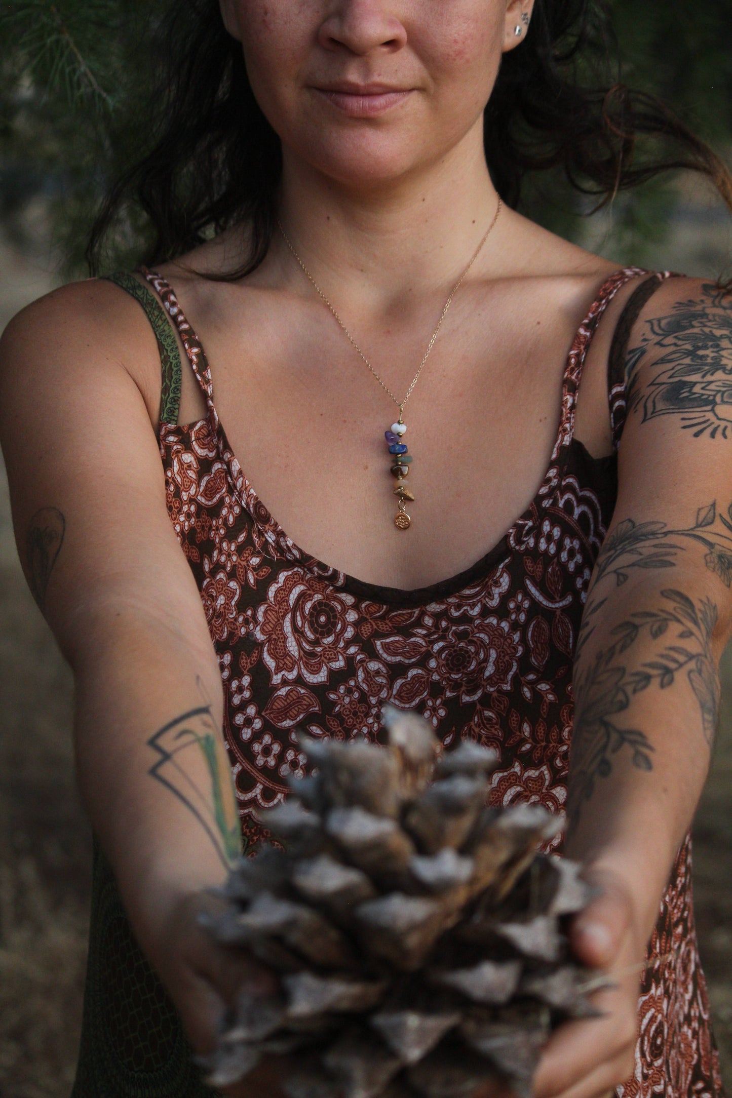 UK CHAKRA - Handmade 7 Chakras Adaptable Necklace with Natural Stones (Stainless steel chain) by Akna