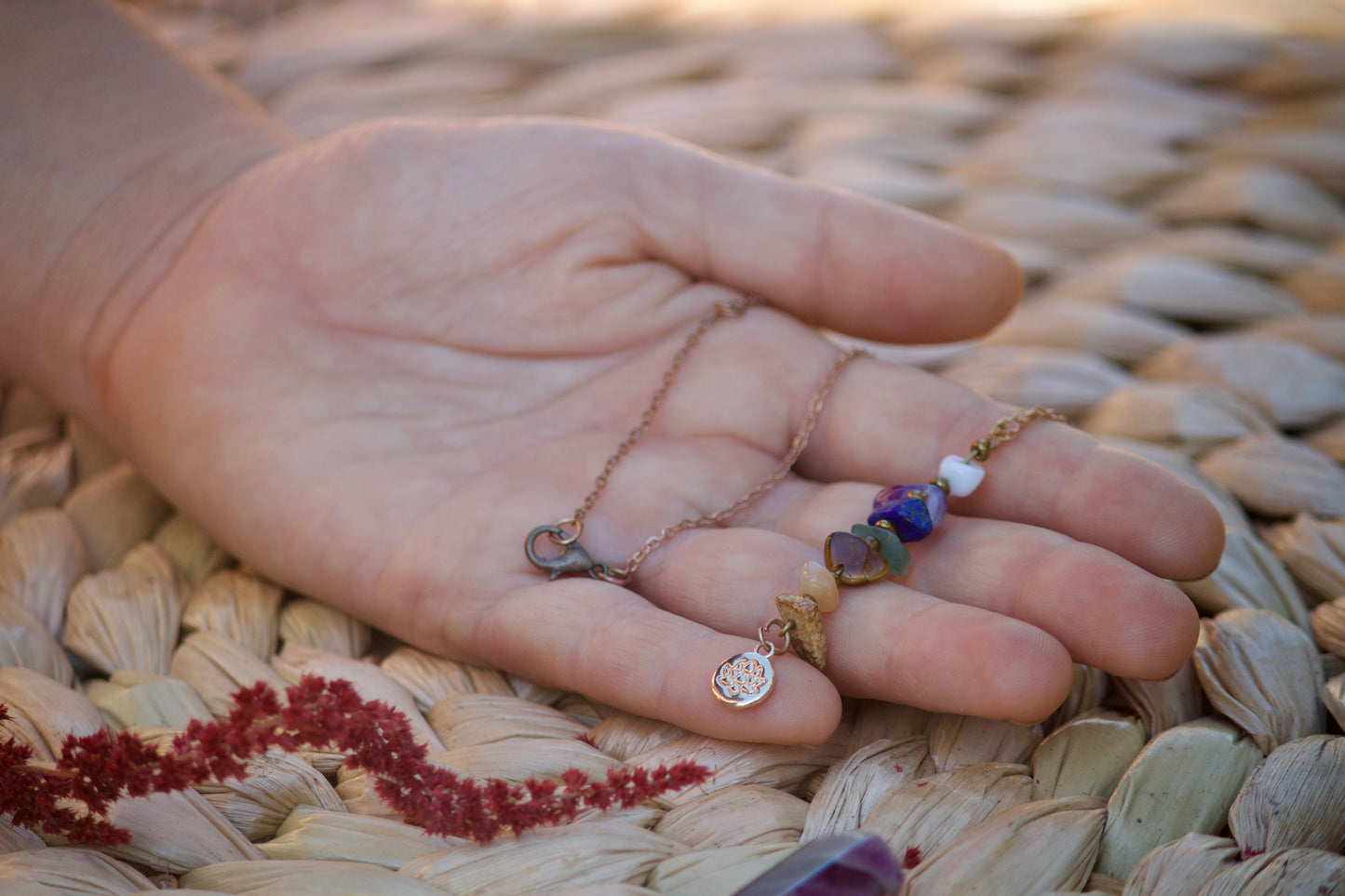 UK CHAKRA - Handmade 7 Chakras Adaptable Necklace with Natural Stones (Stainless steel chain) by Akna