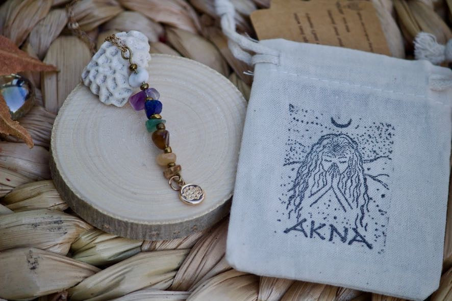 UK CHAKRA - Handmade 7 Chakras Adaptable Necklace with Natural Stones (Stainless steel chain) by Akna